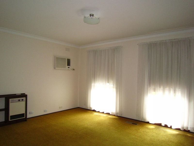 1/2-4 Rangeview Grove, Balwyn North VIC 3104