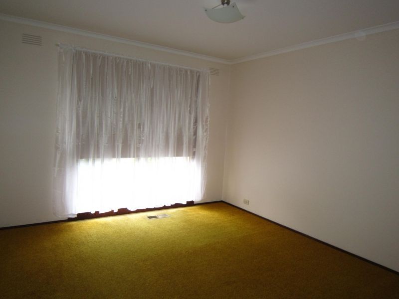 1/2-4 Rangeview Grove, Balwyn North VIC 3104