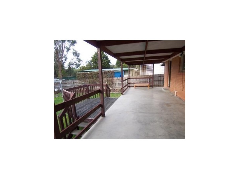 40 Eram Road, Box Hill North VIC 3129