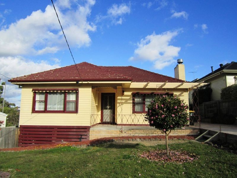 8 Benbrook Avenue, Mont Albert North VIC 3129