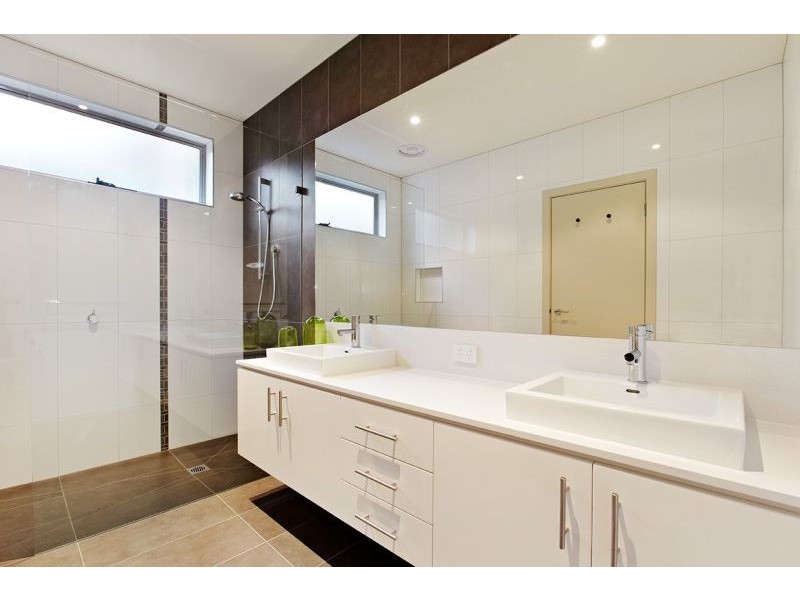 93 Maud St & 17 Thackray St, Balwyn North VIC 3104