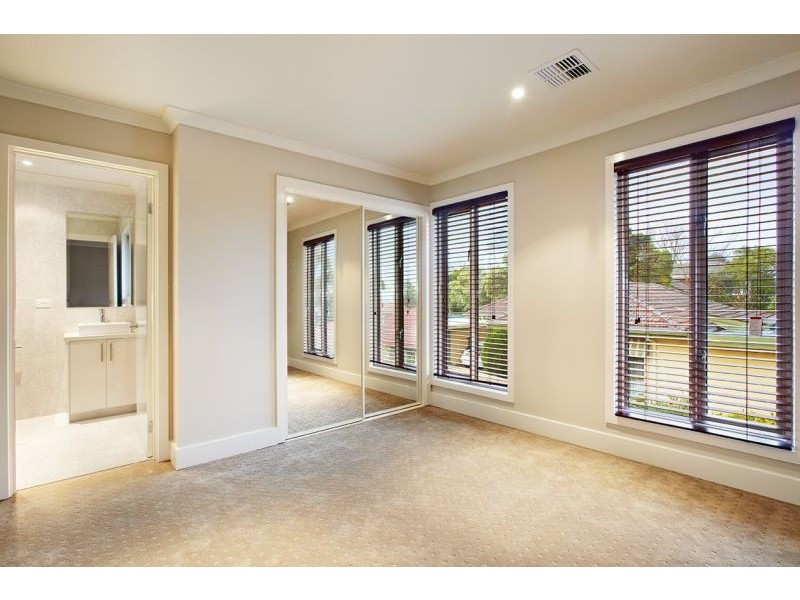 2/384 Belmore Road, Balwyn VIC 3103