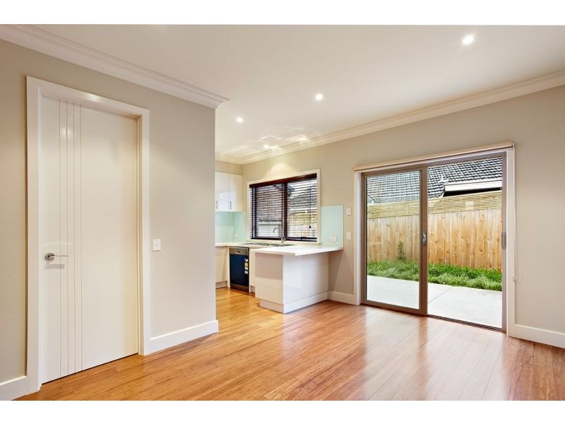 2/384 Belmore Road, Balwyn VIC 3103
