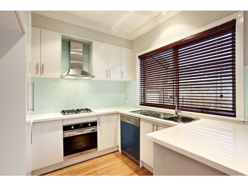 2/384 Belmore Road, Balwyn VIC 3103
