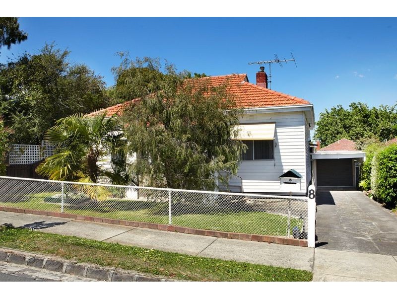 8 Segtoune Street, Kew VIC 3101