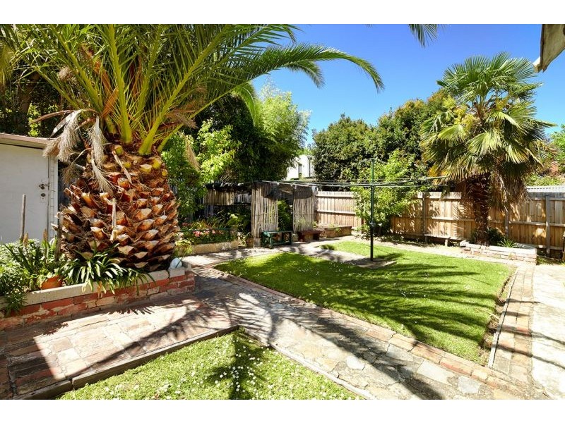 8 Segtoune Street, Kew VIC 3101