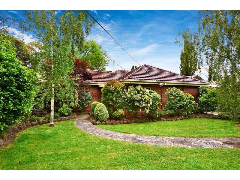 17 Cumberland Avenue, Balwyn North VIC 3104