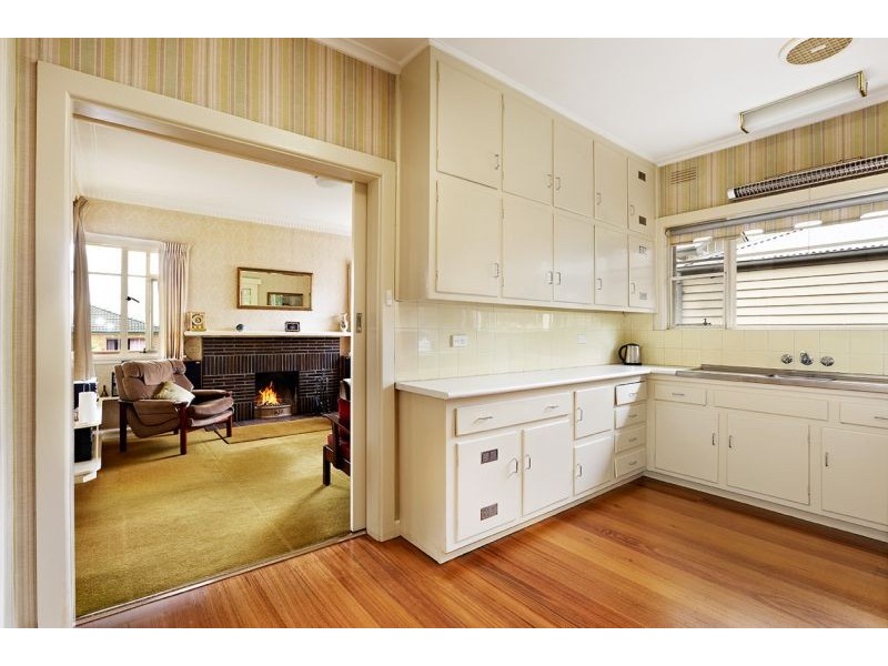 17 Cumberland Avenue, Balwyn North VIC 3104