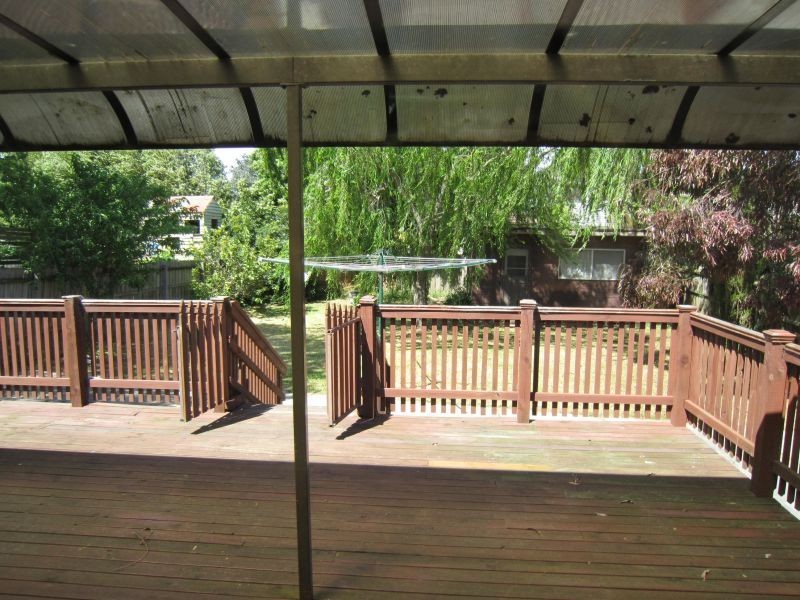 8 Gertrude Street, Templestowe Lower VIC 3107