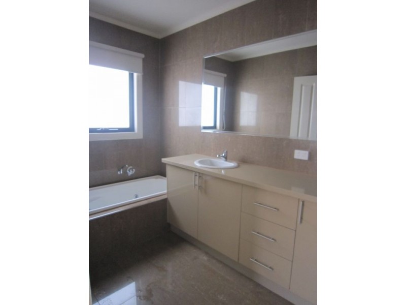 1/1 Hilda Street, Balwyn VIC 3103