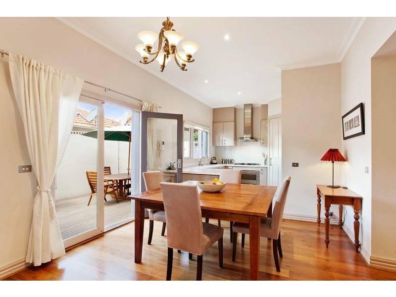 2/322 Cotham Road, Kew VIC 3101