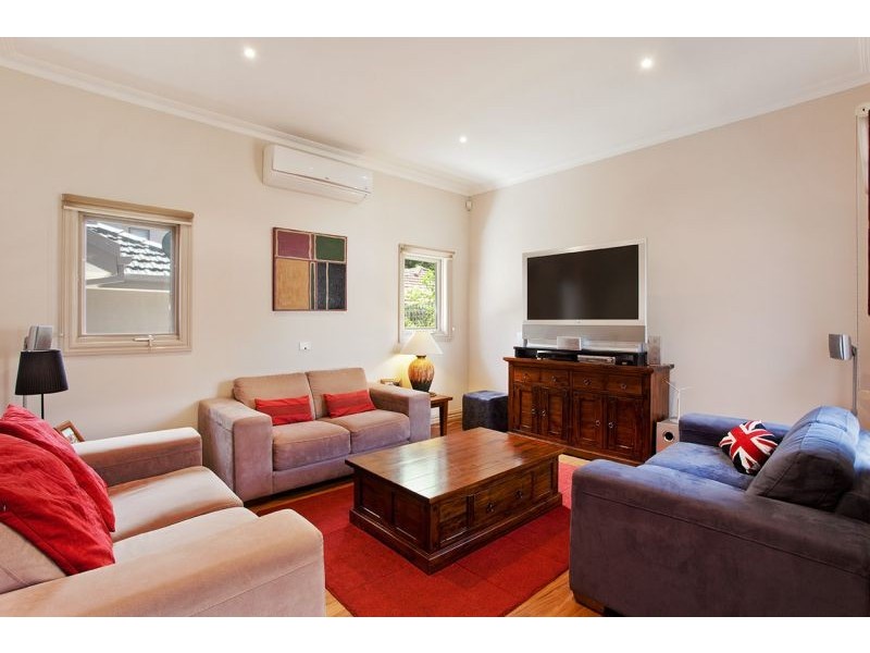 2/322 Cotham Road, Kew VIC 3101