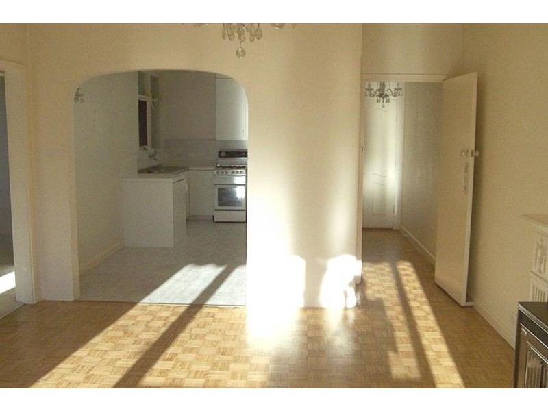 9/18 Alexandra Crescent, Surrey Hills VIC 3127