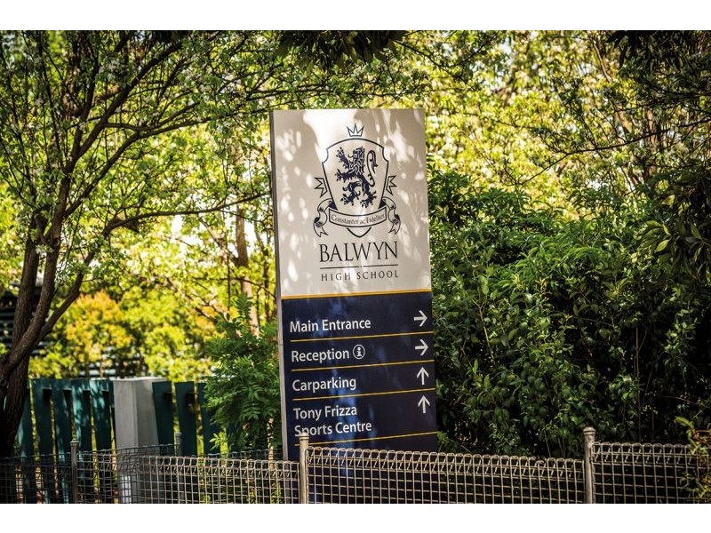 1-3/5 Dunure Court, Balwyn VIC 3103