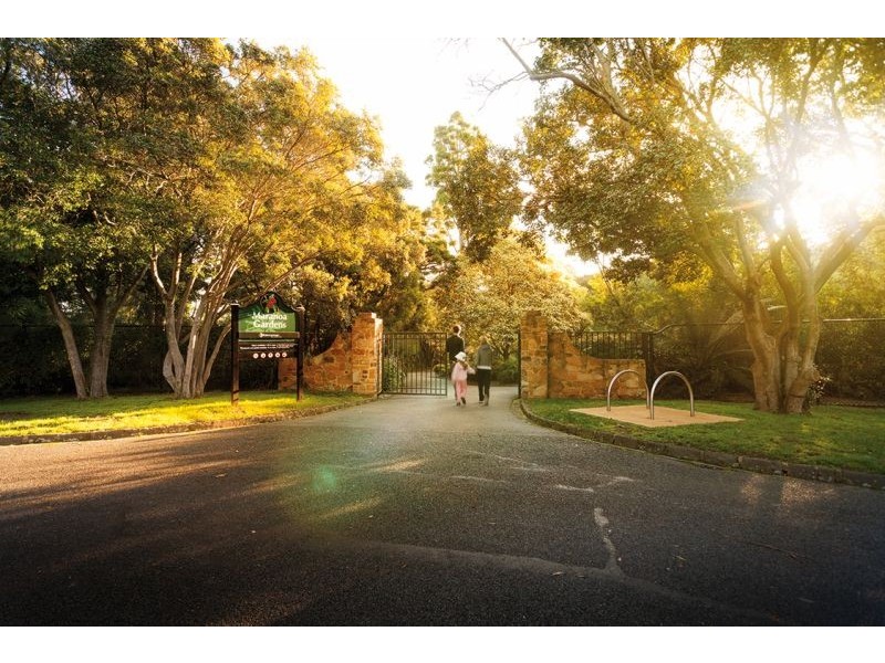 1-3/5 Dunure Court, Balwyn VIC 3103