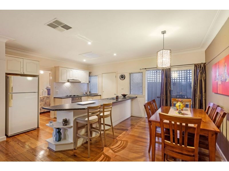 8 Darook Street, Blackburn South VIC 3130
