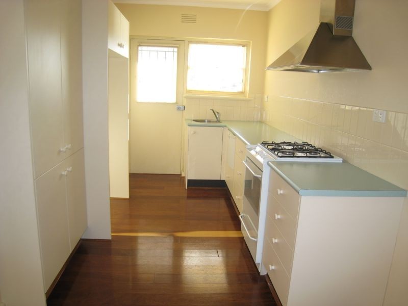 12/3 Boston Road, Balwyn VIC 3103