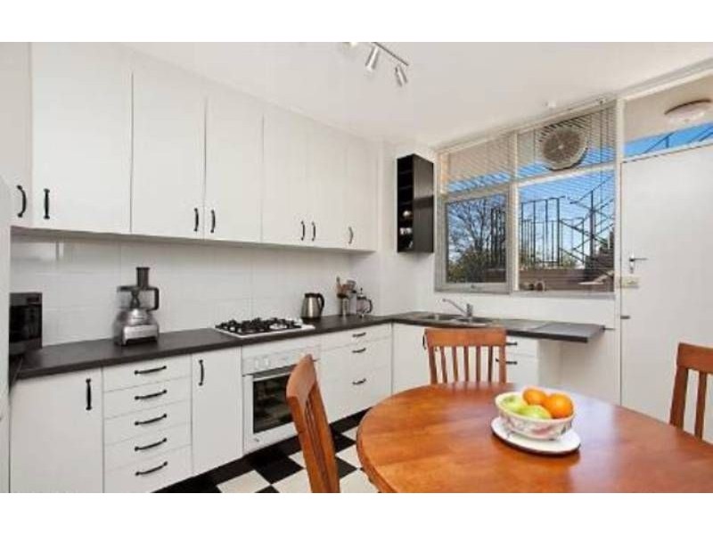3/11 Yonga Road, Balwyn VIC 3103