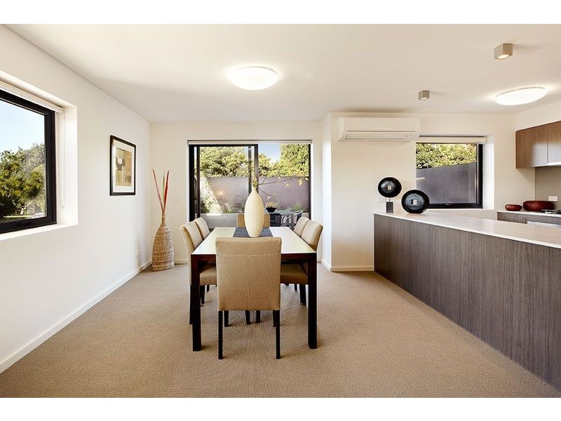 201/766 Whitehorse Road, Mont Albert VIC 3127