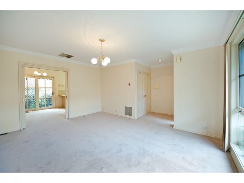 2/94 Balwyn Road, Balwyn VIC 3103