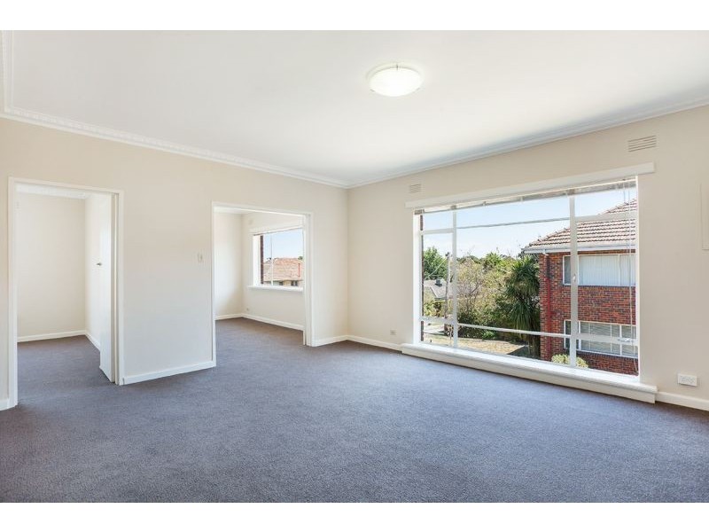 3/2A Brenbeal Street, Balwyn VIC 3103