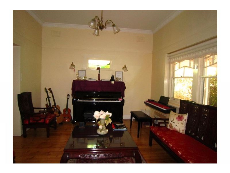 48 View Street, Mont Albert VIC 3127