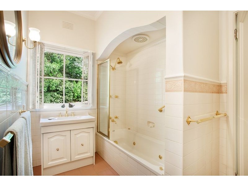 40 Narrak Road, Balwyn VIC 3103