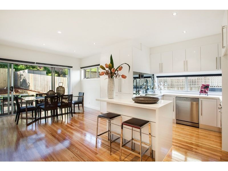 33a Bowen Road, Doncaster East VIC 3109