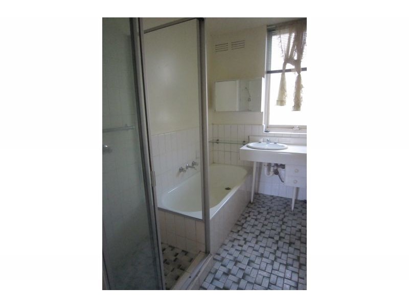 17/36 Disraeli Street, Kew VIC 3101