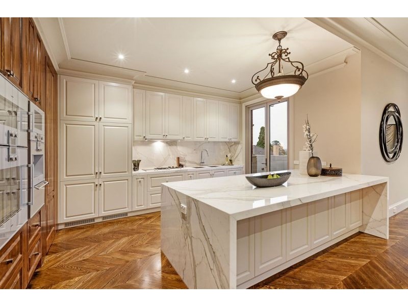 Unit 7, 39 Carson Street, Kew VIC 3101
