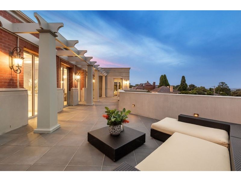 Unit 7, 39 Carson Street, Kew VIC 3101
