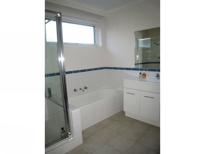 2/88 Adeney Avenue, Kew VIC 3101