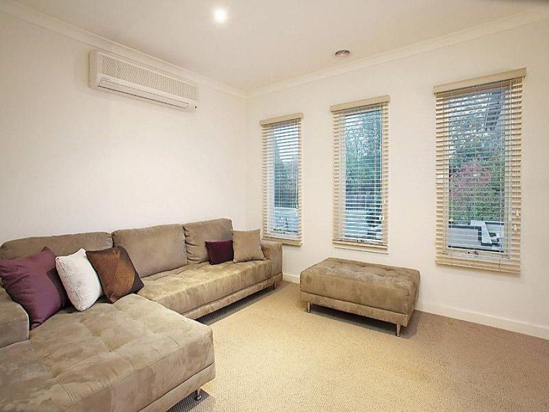 1/10-12 Belgravia Avenue, Mont Albert North VIC 3129