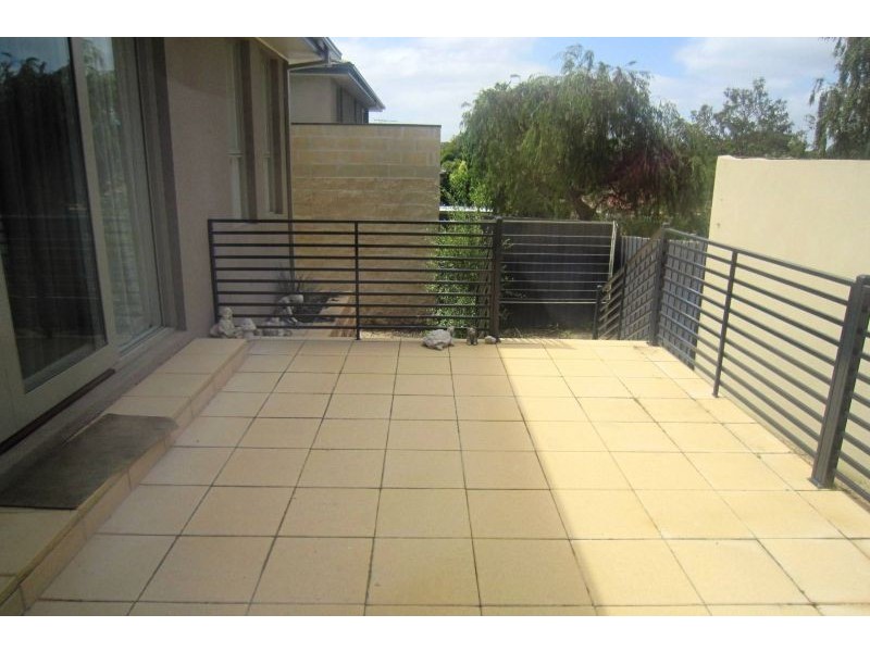 6/2 Raynes Street, Balwyn VIC 3103