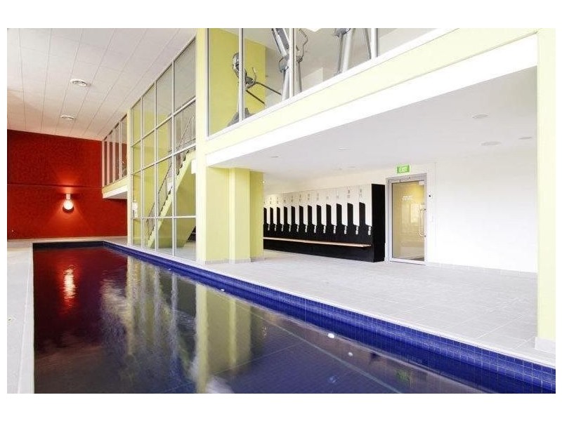 2502/100 Harbour Esplanade, Docklands VIC 3008