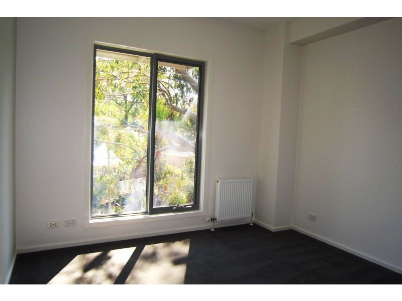 17 Kendall Street, Canterbury VIC 3126