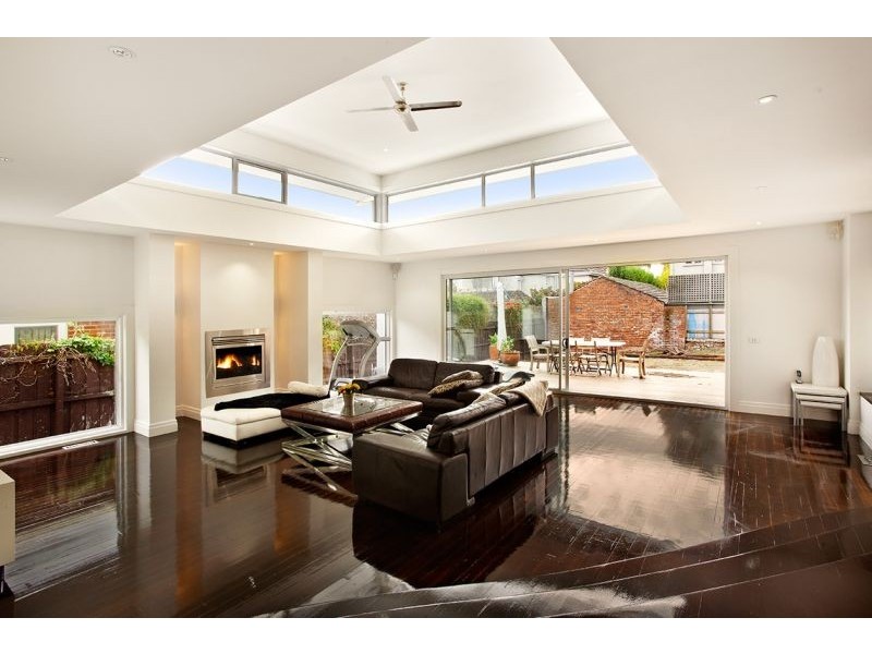 15 Chatfield Avenue, Balwyn VIC 3103