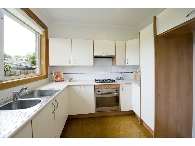 4/17 Garden Road, Camberwell VIC 3124