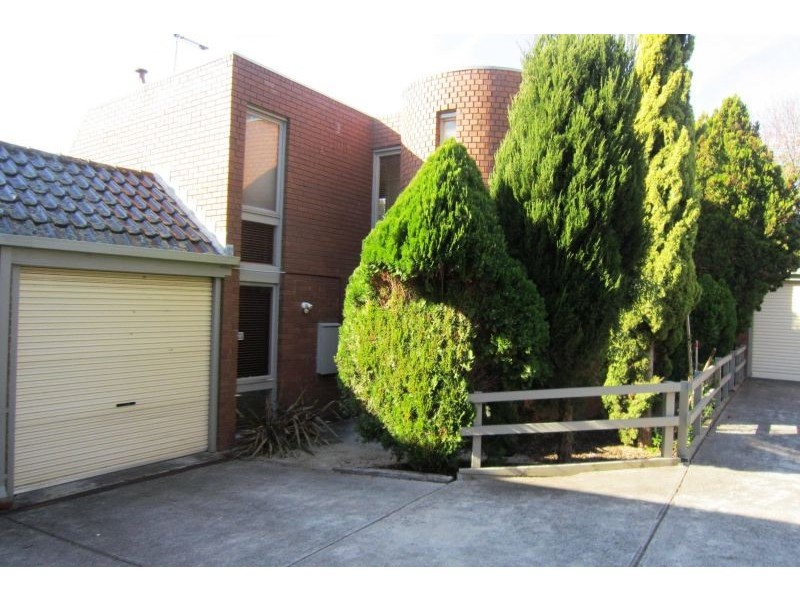 2/8 Kalimna Street, Balwyn VIC 3103