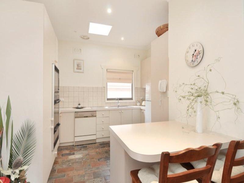 36 Somers Street, Burwood VIC 3125