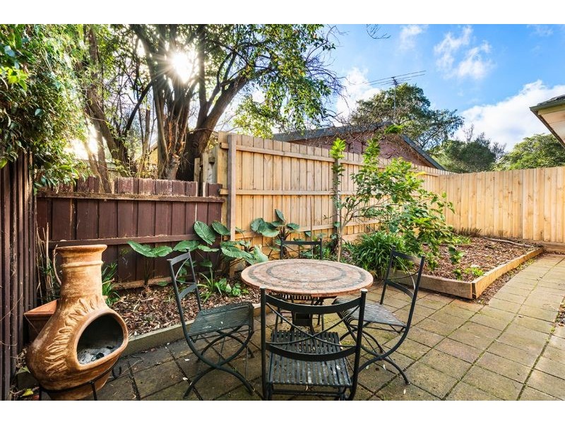 4/38 Pembroke Street, Surrey Hills VIC 3127