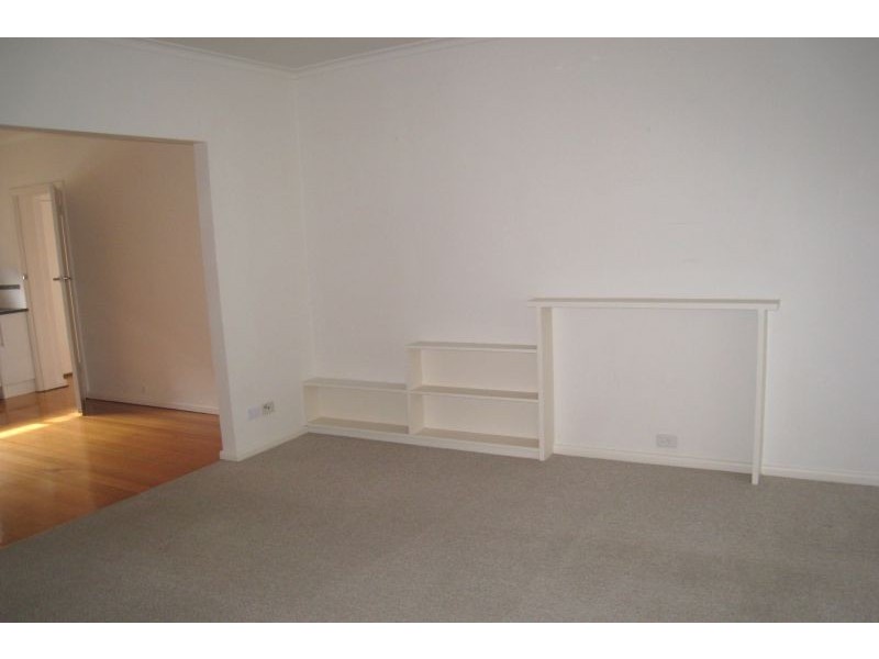 2/4 Westminster Street, Balwyn VIC 3103