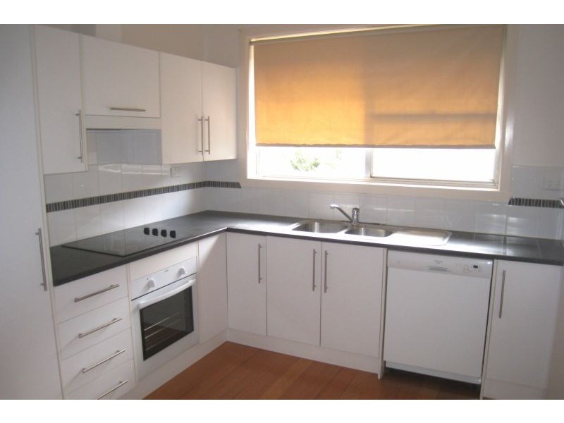 2/4 Westminster Street, Balwyn VIC 3103