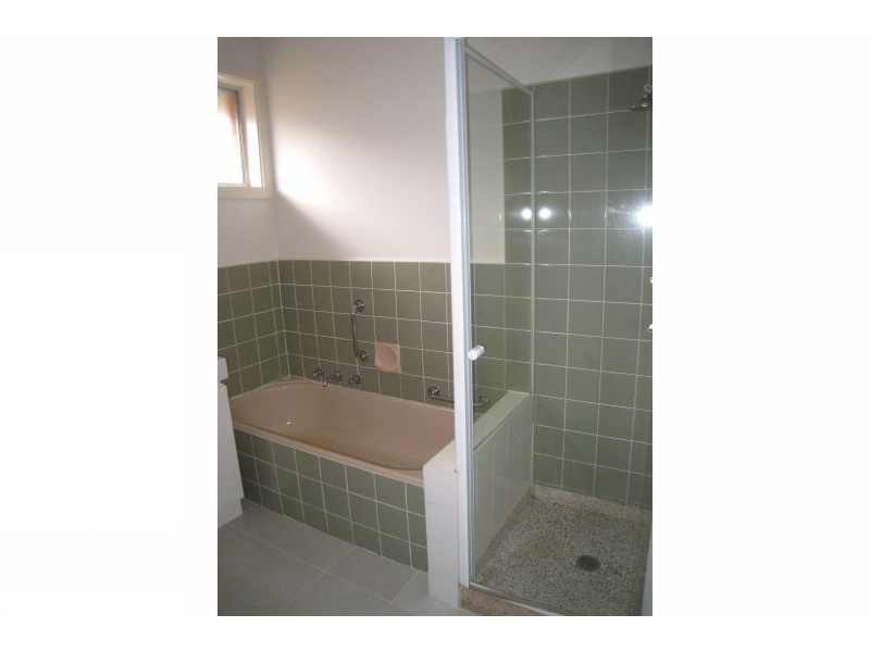 2/4 Westminster Street, Balwyn VIC 3103