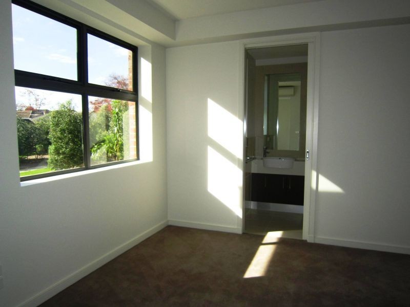 4/1072 Burke Road, Kew VIC 3101