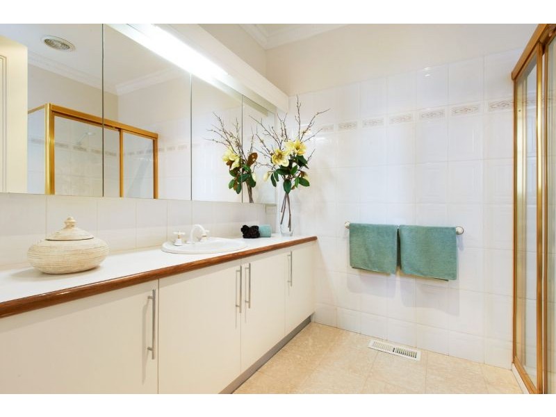 1/43 Yerrin Street, Balwyn VIC 3103