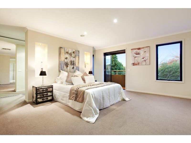 2 Lawson Street, Balwyn North VIC 3104