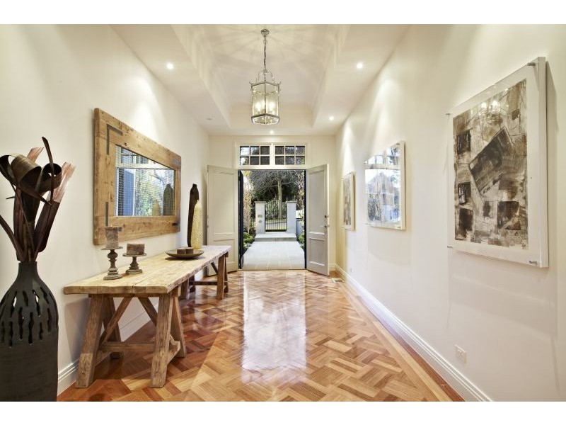 10 Yarrbat Avenue, Balwyn VIC 3103