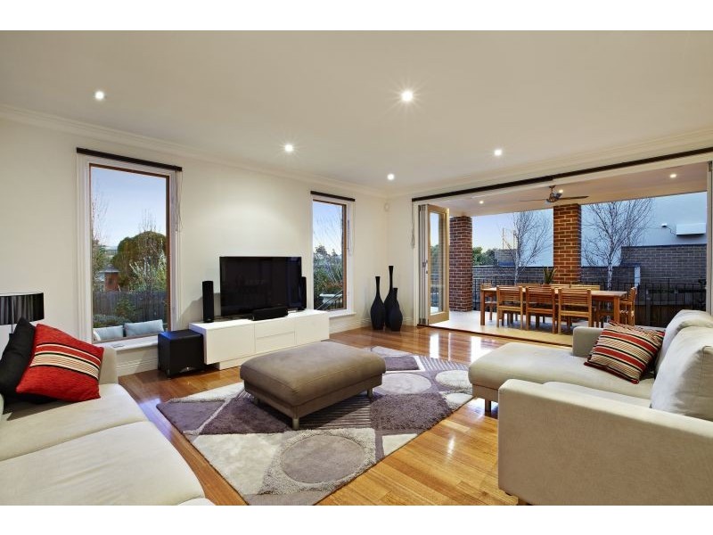 10 Yarrbat Avenue, Balwyn VIC 3103