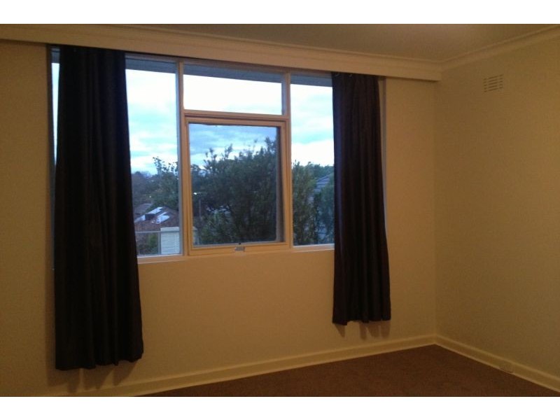 14/18 Alexandra Cresent, Surrey Hills VIC 3127
